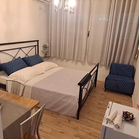 게스트하우스 A&a Vlorë