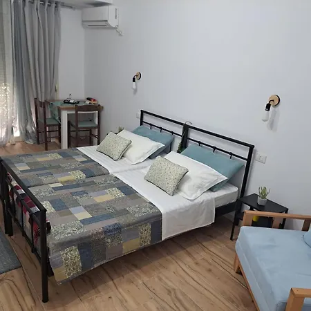 게스트하우스 A&a Vlorë